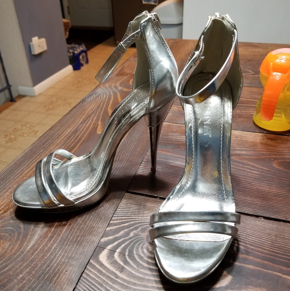 Silver Metallic High Heel Shoes